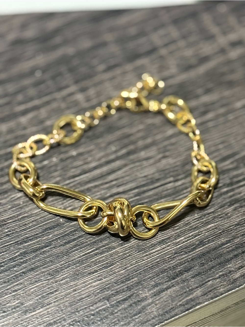 Gold Knot Link Bracelet - Women's Fashion Jewelry